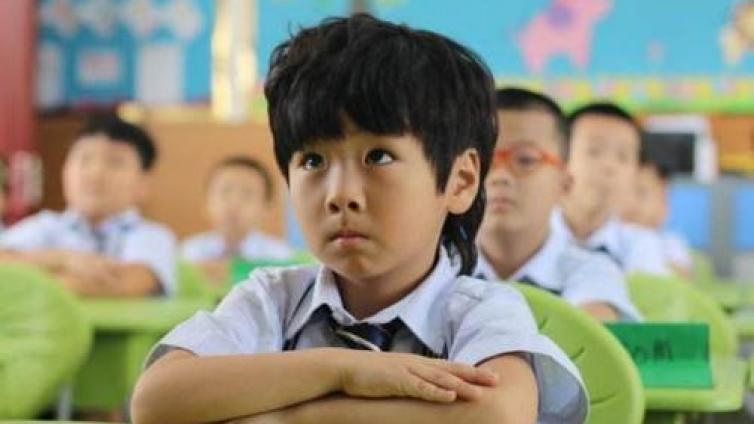 家庭教育：优秀学生和一般学生课堂的个性差异