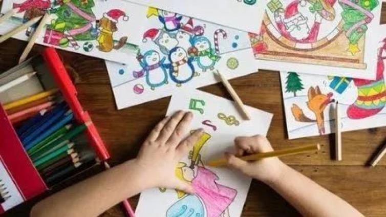 家庭教育：6大日常表现暗示宝宝特长