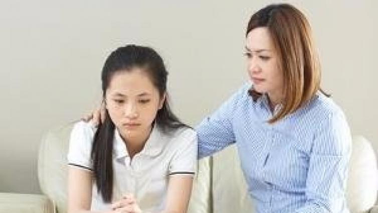 家庭教育：8大秘诀应对青春期恋情