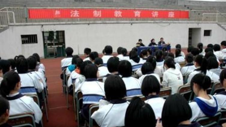 【家庭教育】师生关系互动与青少年犯罪预防