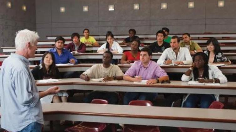 【家庭教育】桥梁课程：没有语言成绩也能入读美国大学