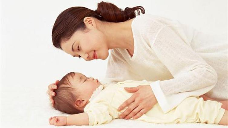 【家庭教育】孩子不是需要我们的钱，而是家长本身！