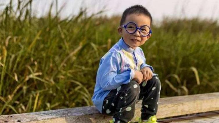 【最智慧家庭教育】表扬孩子，并非一句“你很棒”那么简单！