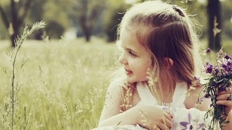 【最智慧家庭教育】为孩子做了所有事的父母是极端自私的父母！