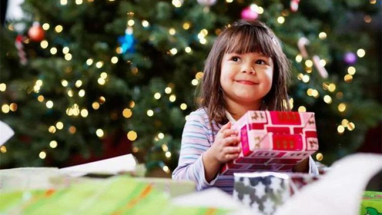 【最智慧家庭教育】你欣赏的目光将会让孩子走的更远！