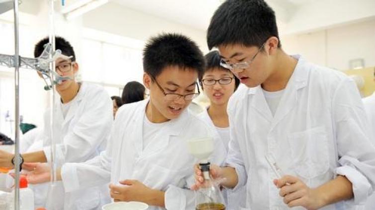 【最智慧家庭教育】如何评价今天的中国青少年