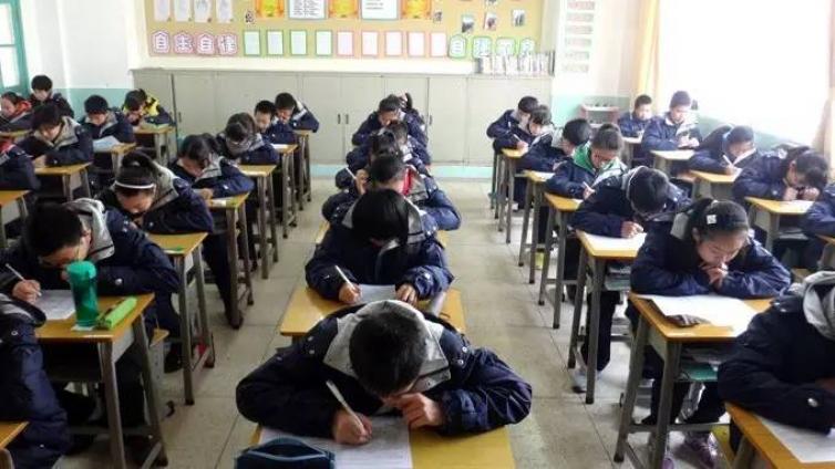 【最智慧家庭教育】懂得关爱集体的孩子才会更快乐 