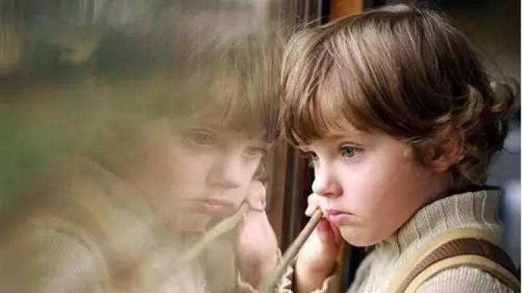 【最智慧家庭教育】让孩子学会拒绝否定，坚持自己