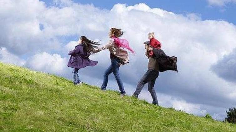 【最智慧家庭教育】教育需要培养孩子的独立性和创新性