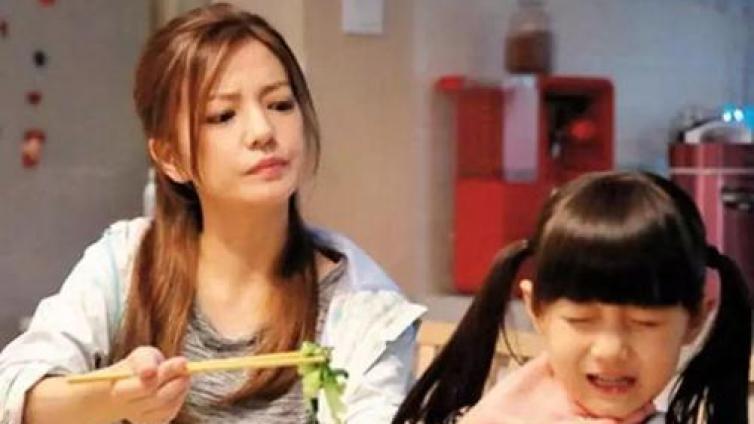 【最智慧家庭教育】“虎妈”式专制教育不如民主型家庭教育