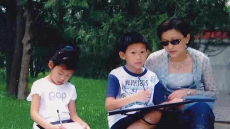 【最智慧家庭教育】杨澜：育儿先育己 做不焦虑的妈妈 