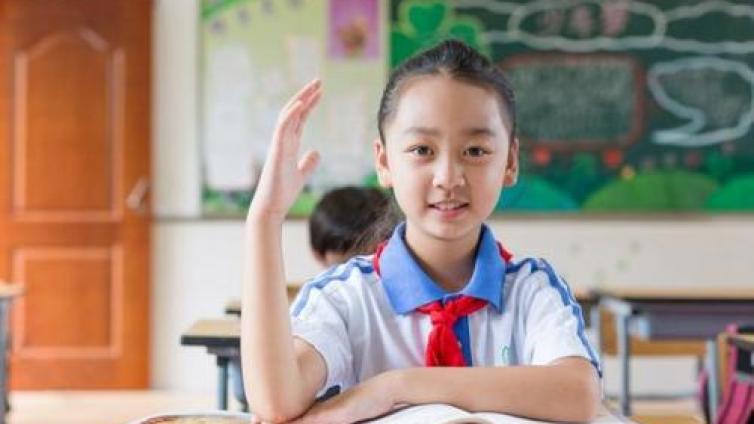 【最智慧家庭教育】我为什么不让孩子当班干部？看完小学选班长内幕，惊出一身冷汗......