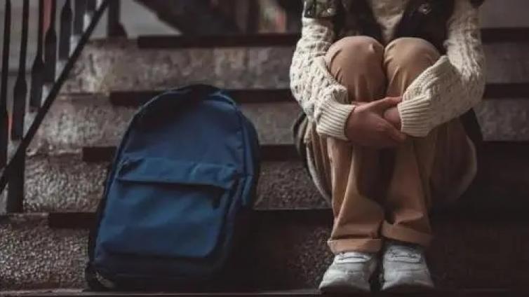 【最智慧家庭教育】你听说过“自然惩罚法则”吗？孩子犯错误，不打不骂也能乖乖改正