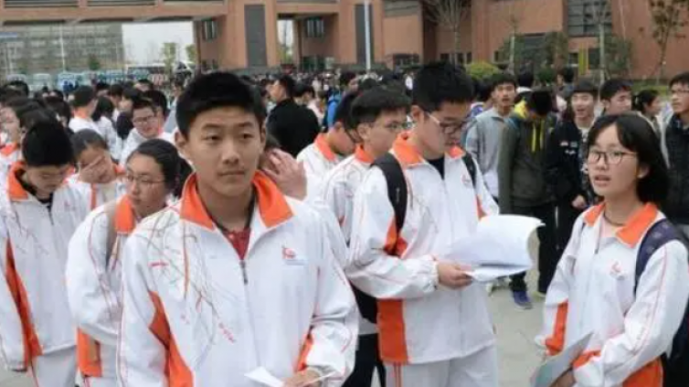 【最智慧家庭教育】若想学生有个好前程，中考后不要送学生上职高，真相在这里