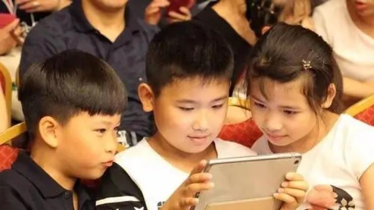 【最智慧家庭教育】海外华人家长的育娃经 