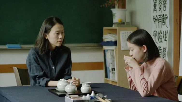 【最智慧家庭教育】你的孩子叫你“妈妈”还是“妈”？背后的变化值得每一位父母思考 