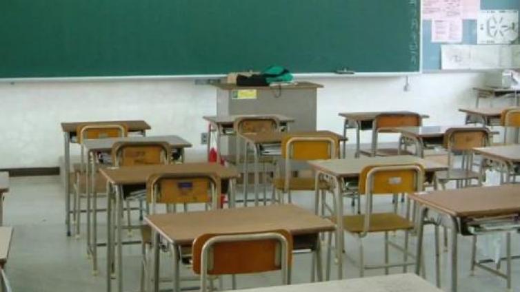 【最智慧家庭教育】我家孩子个高凭什么安排到教室后面？最后一排不该是学习差的吗 