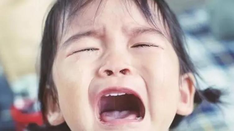 【最智慧家庭教育】每个发脾气的孩子，都是在喊“妈妈，救我！”请你这样接住他 